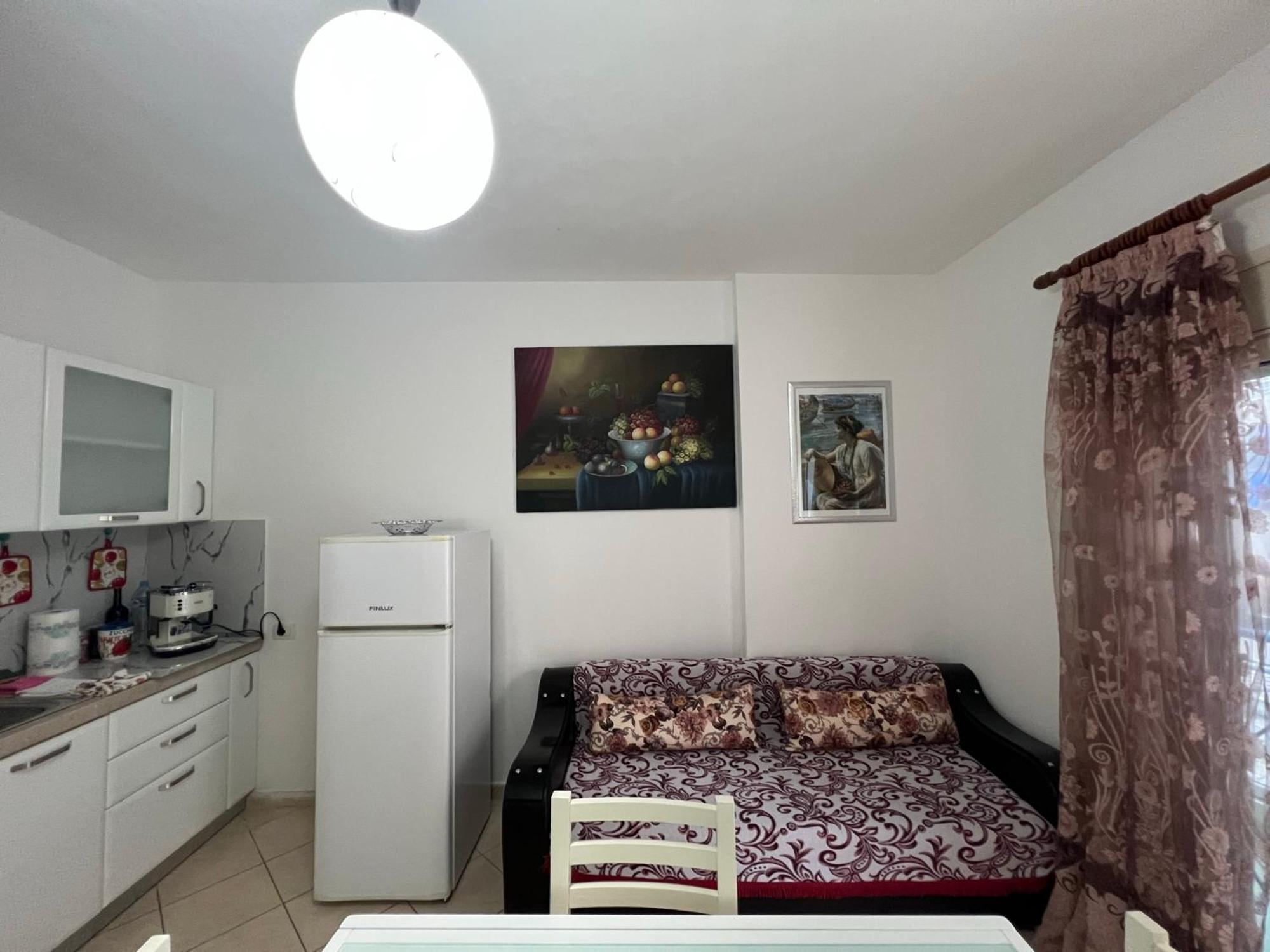 Vivi La Tua Vacanza Con L'Appartamento 1 Di Ervin! Enjoy Your Holiday With Ervin'S Apartment 1! Wlora Zewnętrze zdjęcie